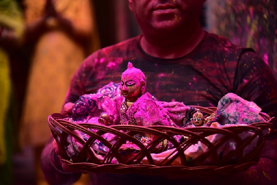 Holi