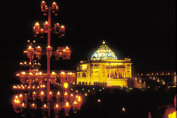 FESTIVAL OF LIGHTS DEEPOTSAV AT AKSHARDHAM GANDHINAGAR