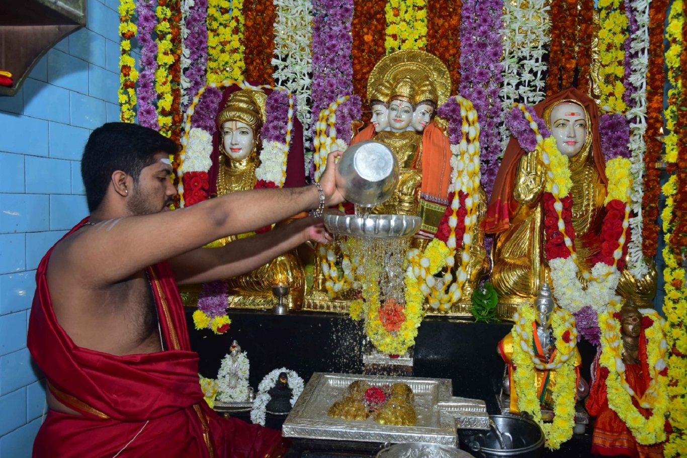 Guru Dattatreya Jayanthi