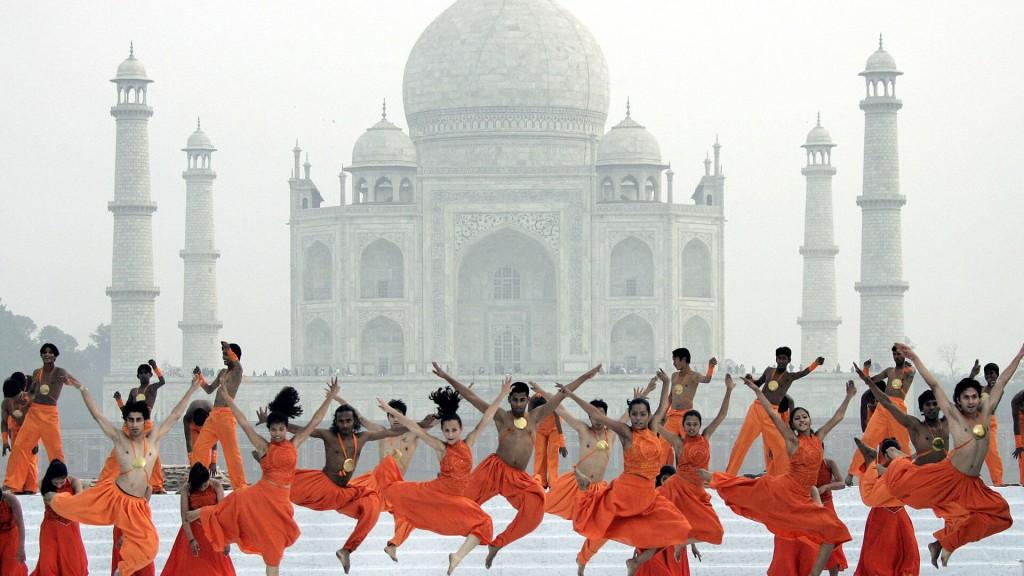 Taj Mahotsav