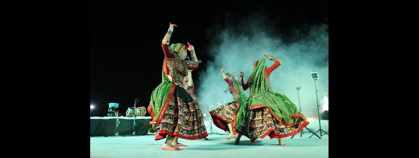 DESERT RHYTHMS - ALTAF MEER & BAND  AT RANN UTSAV
