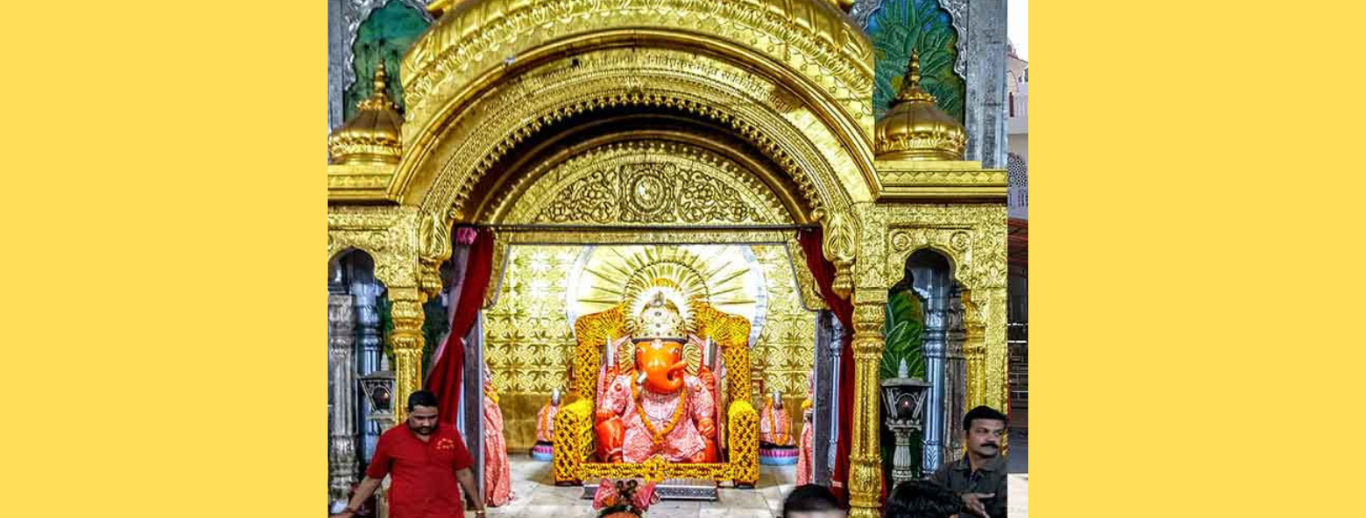 Ganesh Chaturthi in Jaipur – Devotion at Moti Dungari