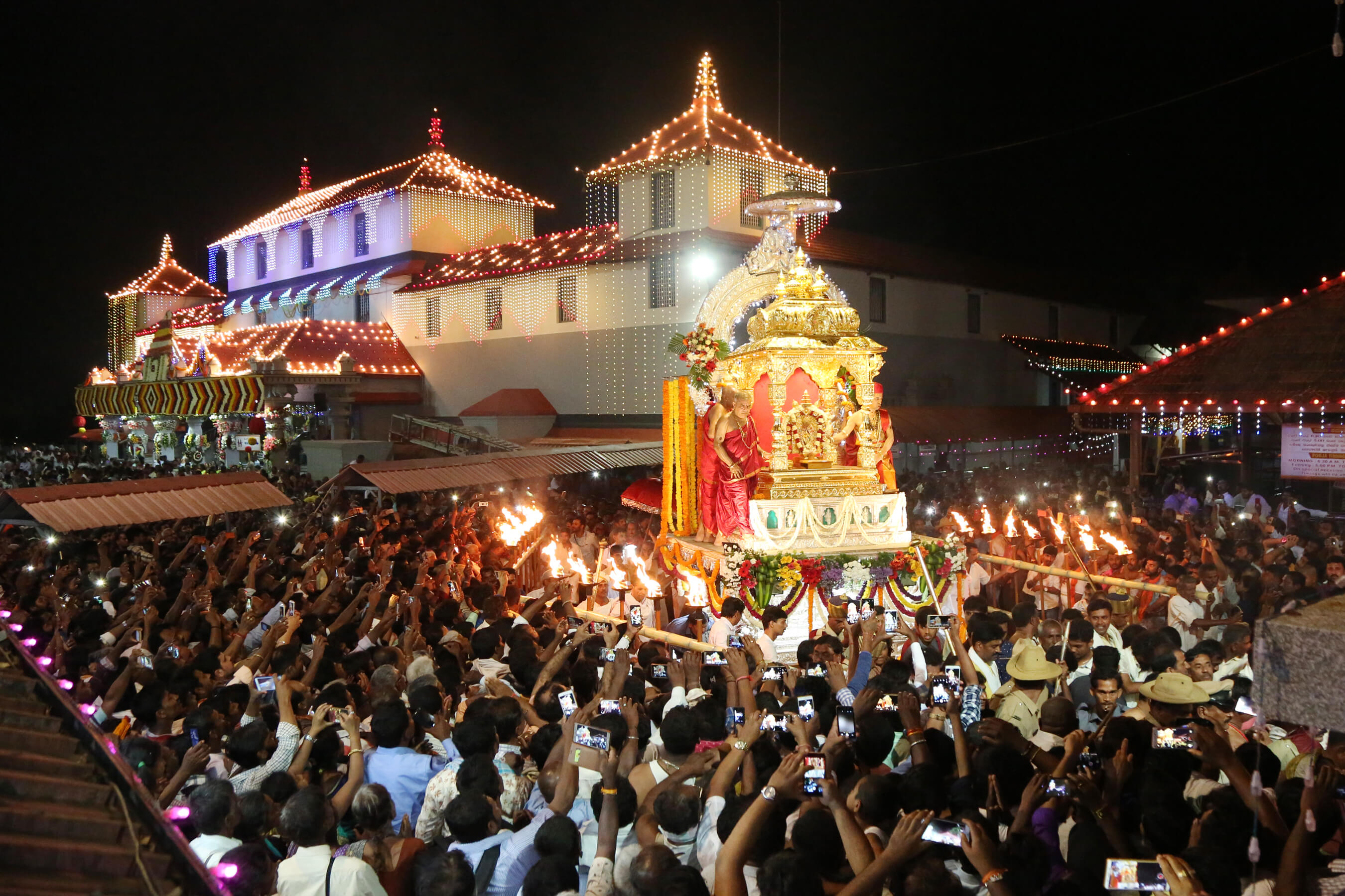 Laksha Deepotsava