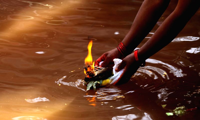 Padhinettam Perukku Festival at Palar River, Thirupathur