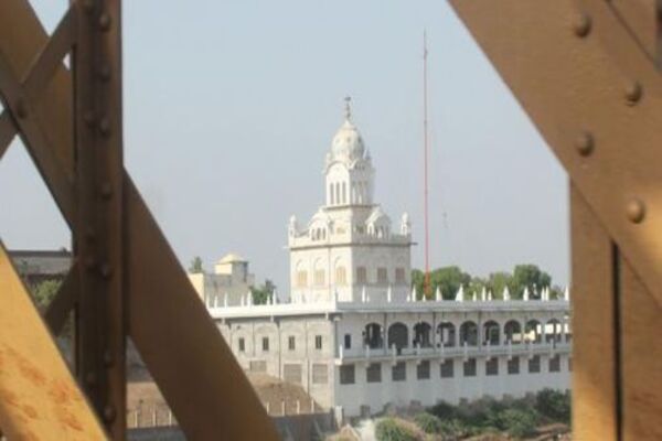 Guru Nanak Jayanti fest at CHADAR SAHEB GURUDWARA- BHARUCH