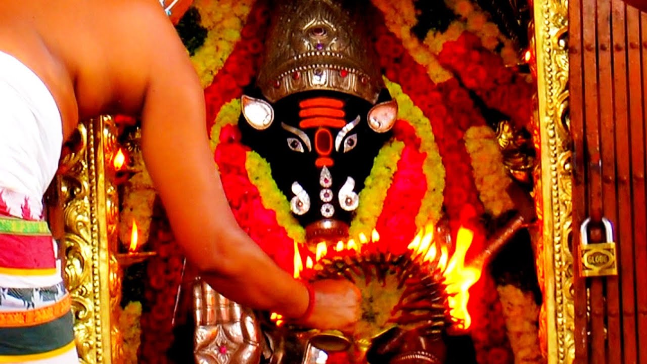 Panjami Tithyum Sri Varahi Ammanum - Pallur.